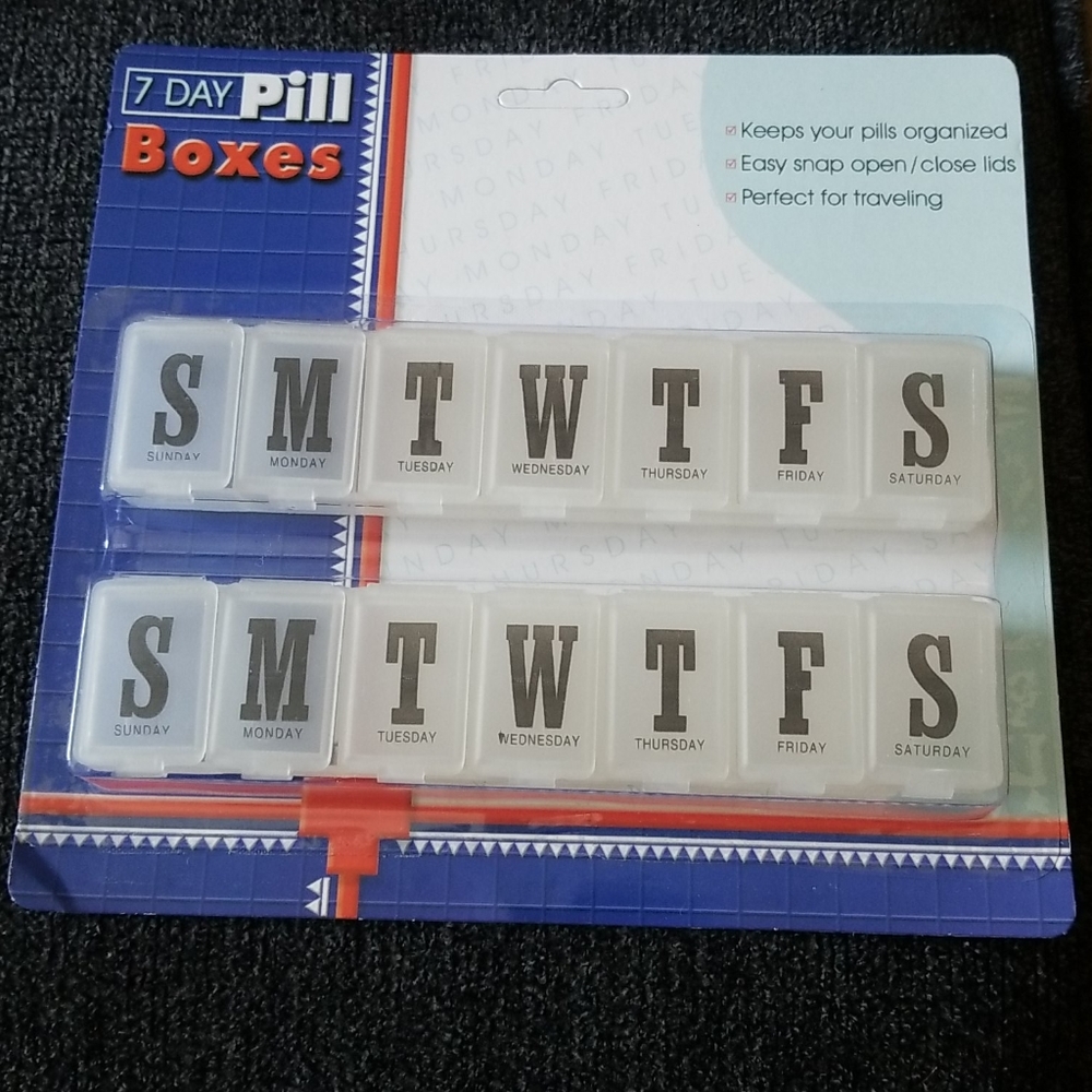 7 DAY PILL ORGANIZER SUN TO SAT PILL BOX PLASTIC TRAVEL CONTAINER (2 PACK)